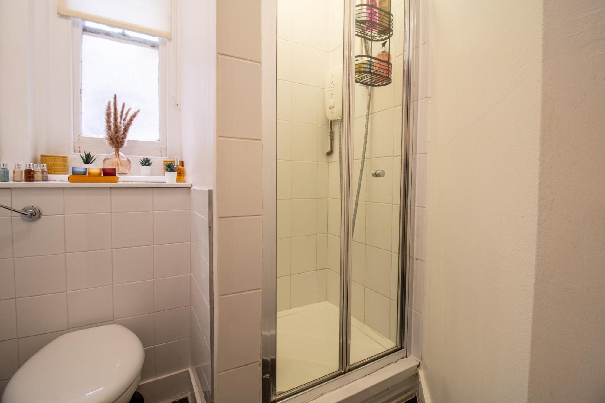 Chic Urban Retreat 1 Bedroom Gem In Covent Garden London Exterior foto